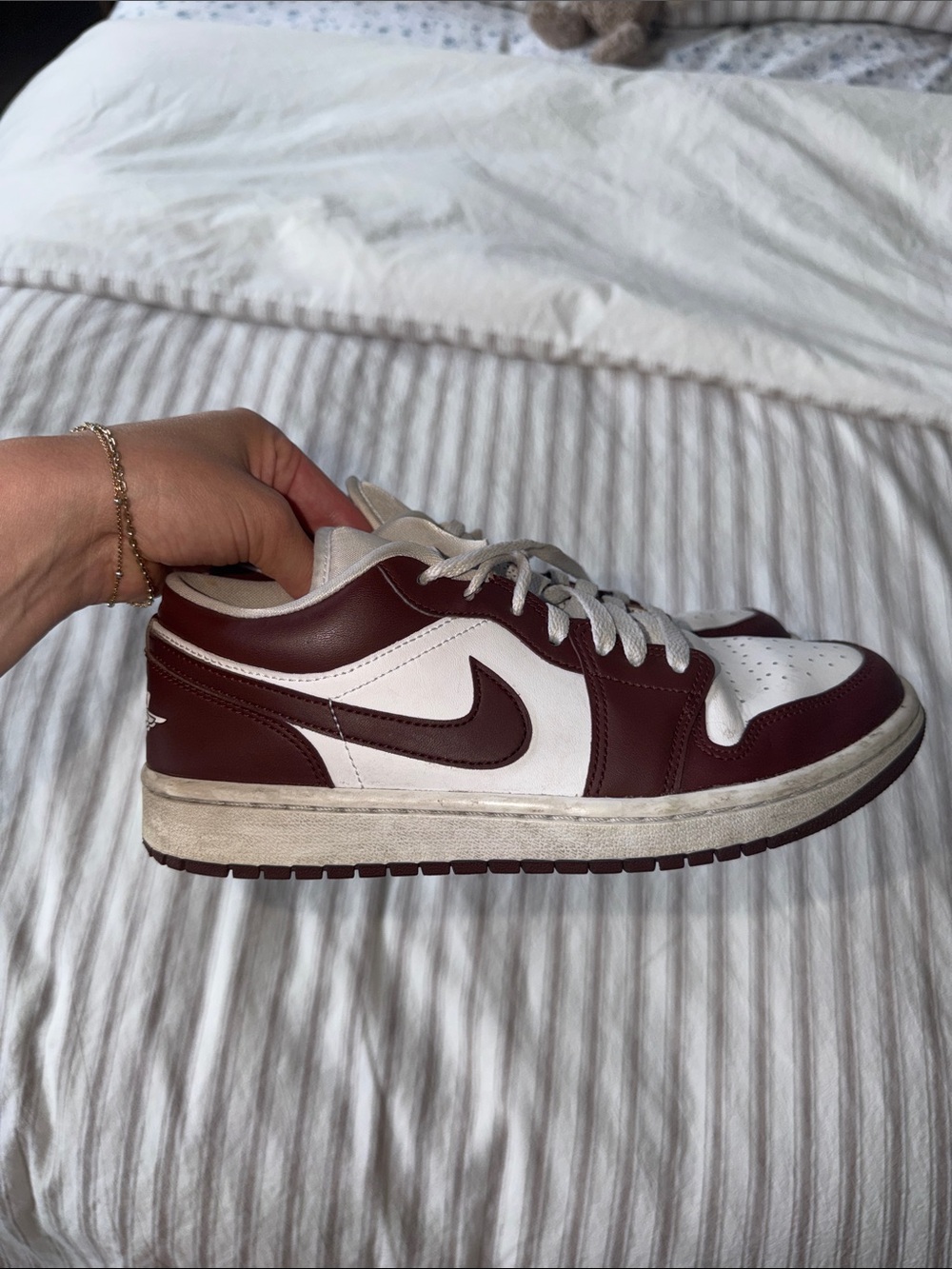 Nike Air Jordan Low-Top Sneaker in Maroon and White